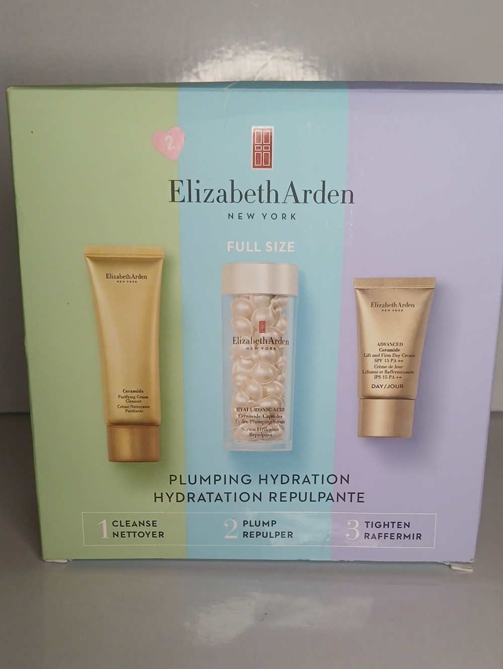 Sealed Box Elizabeth Arden Plumping Hydration Essentials Trio